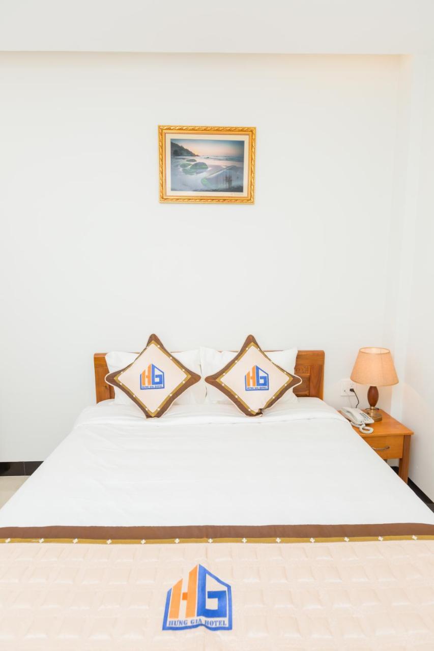 Hung Gia Hotel Quy Nhon Exteriör bild