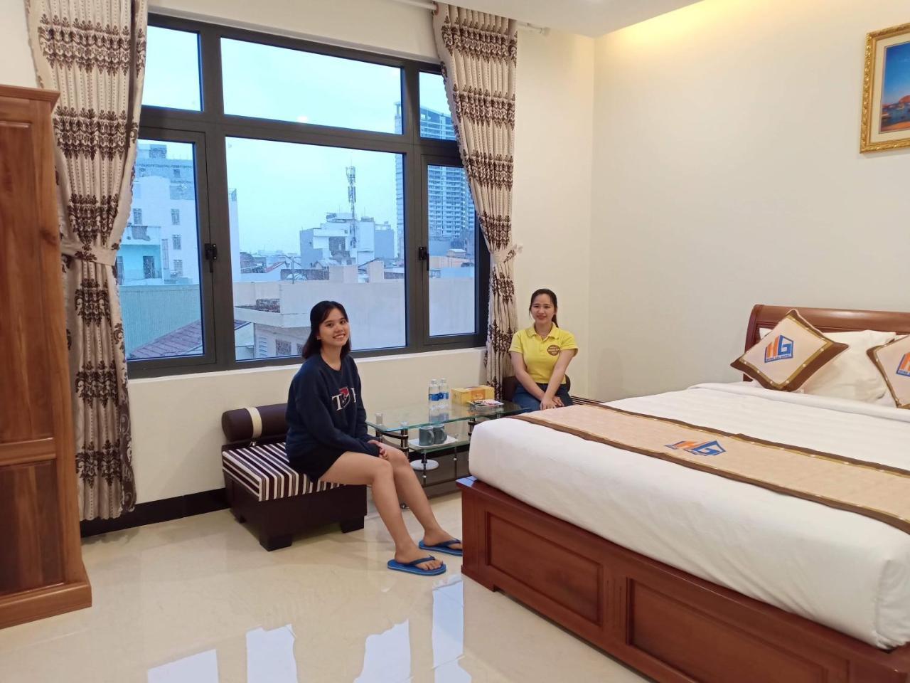 Hung Gia Hotel Quy Nhon Exteriör bild